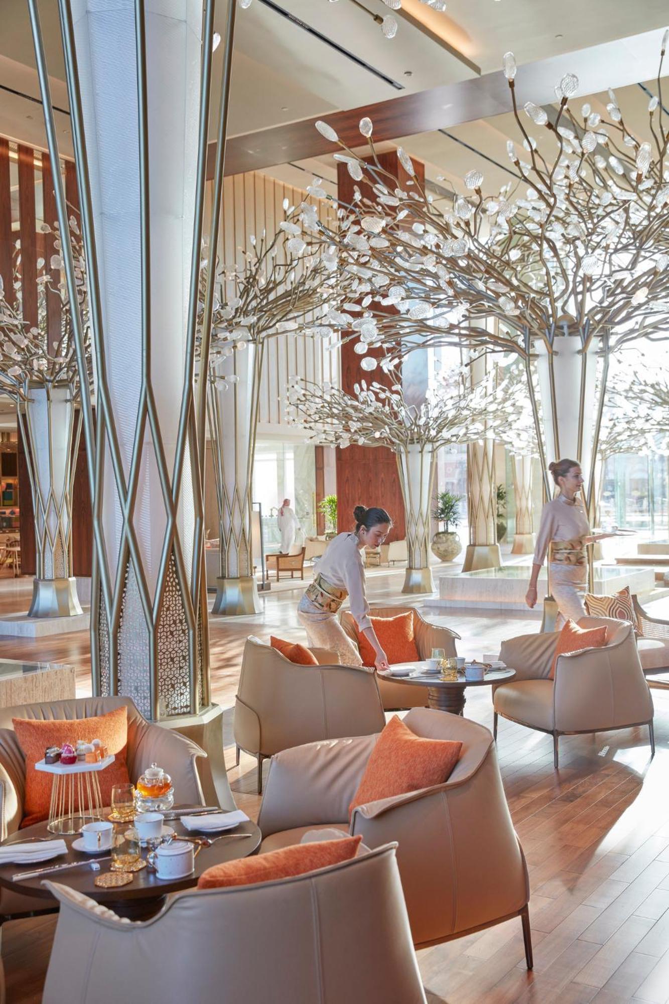 Mandarin Oriental Jumeira, Dubai Eksteriør billede The lobby of the hotel