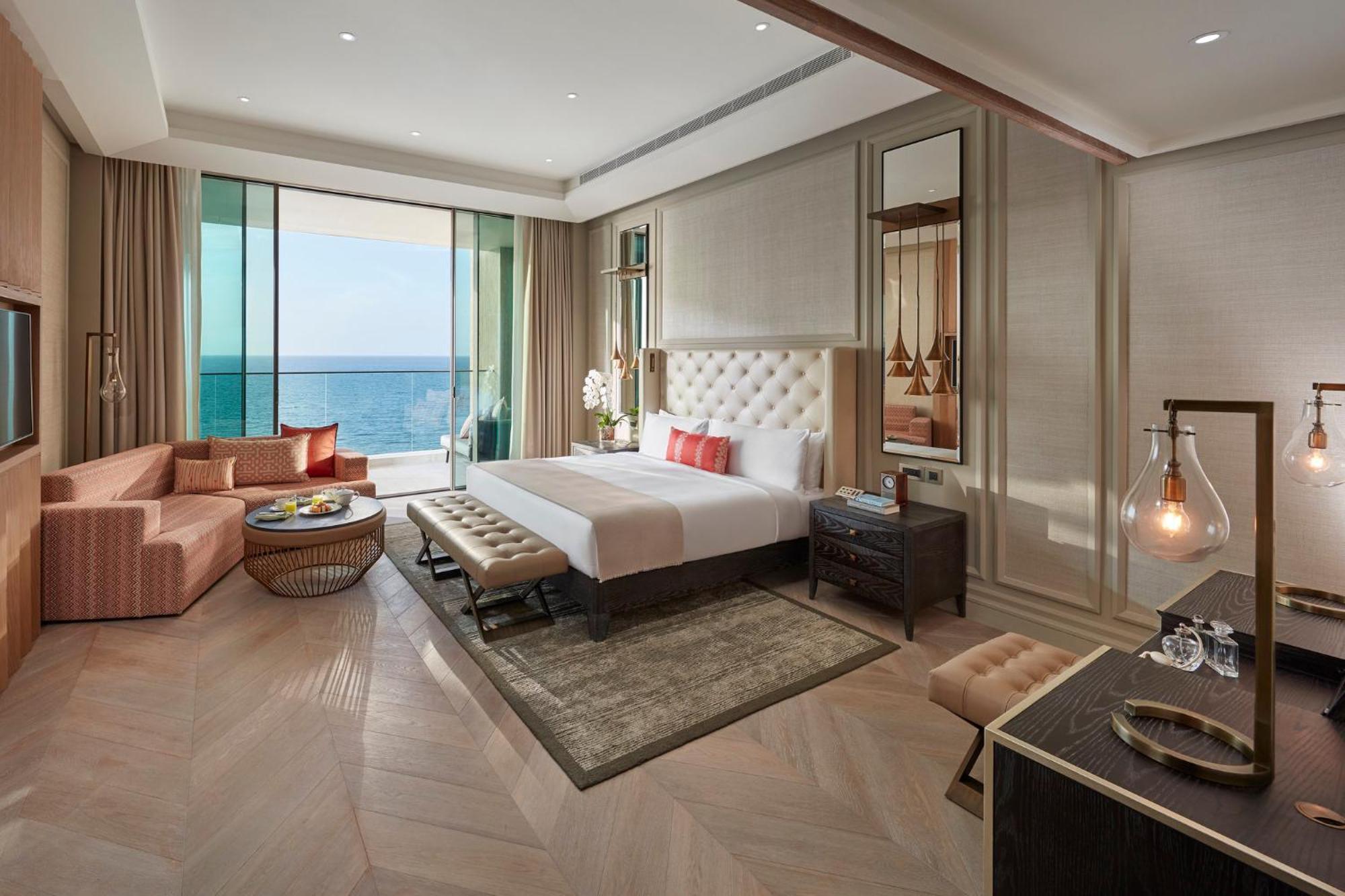 Mandarin Oriental Jumeira, Dubai Eksteriør billede A bedroom at the hotel