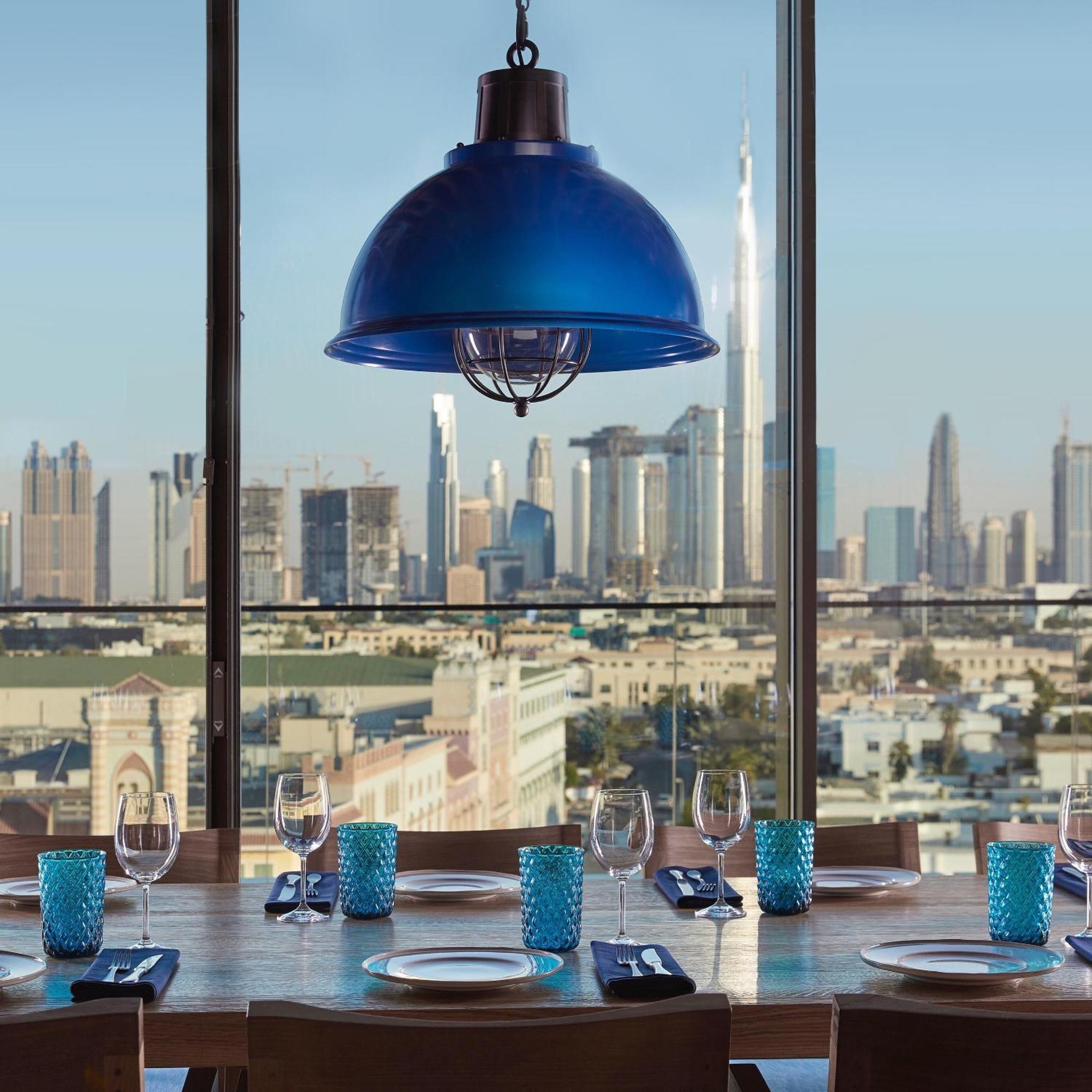 Mandarin Oriental Jumeira, Dubai Eksteriør billede View from the bar